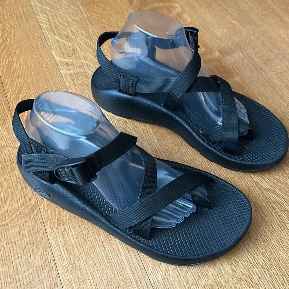 Chaco Z/2 Classic Sandal Black size US 11 Toe Loop Adjustable Straps Waterproof